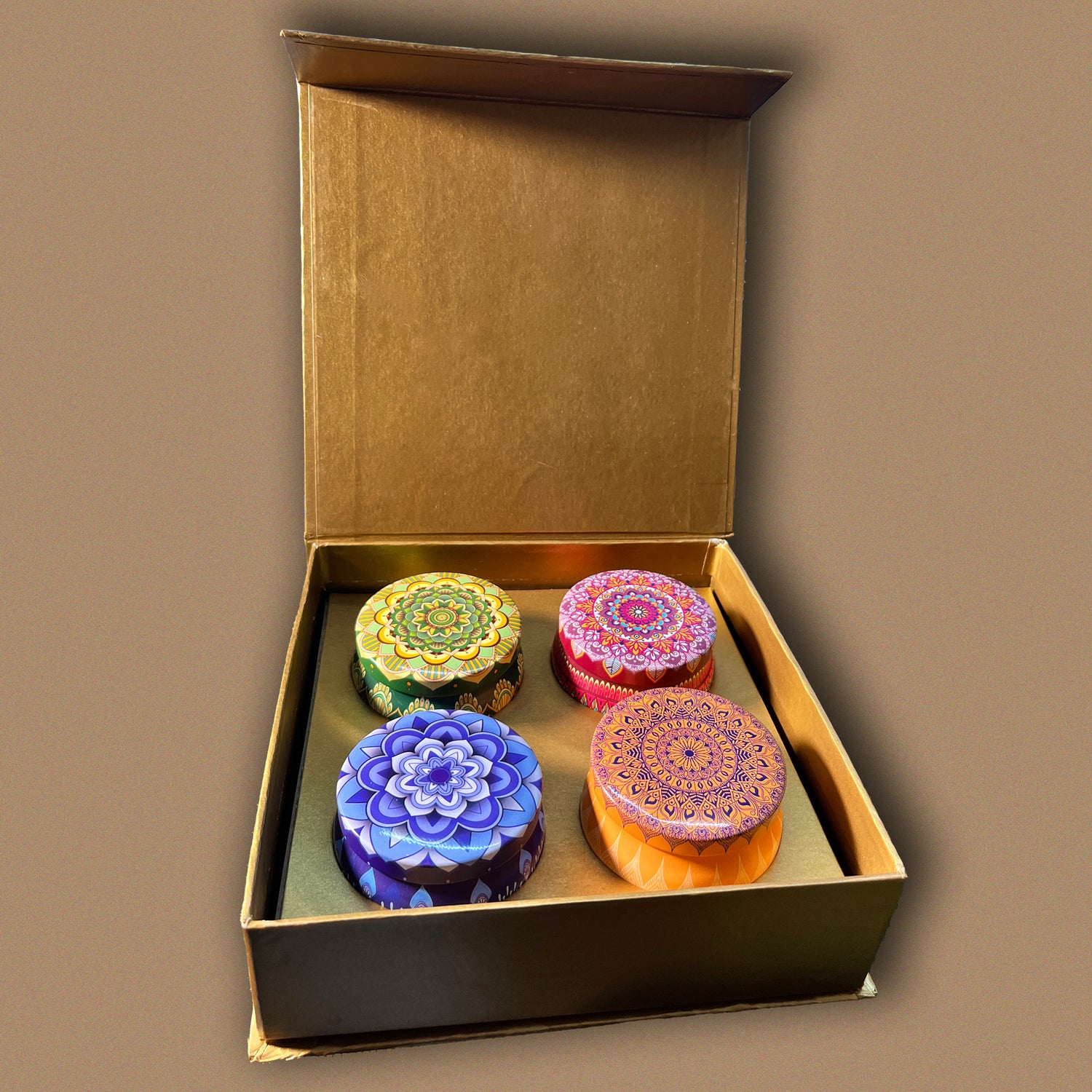 Golden mandala Gift box